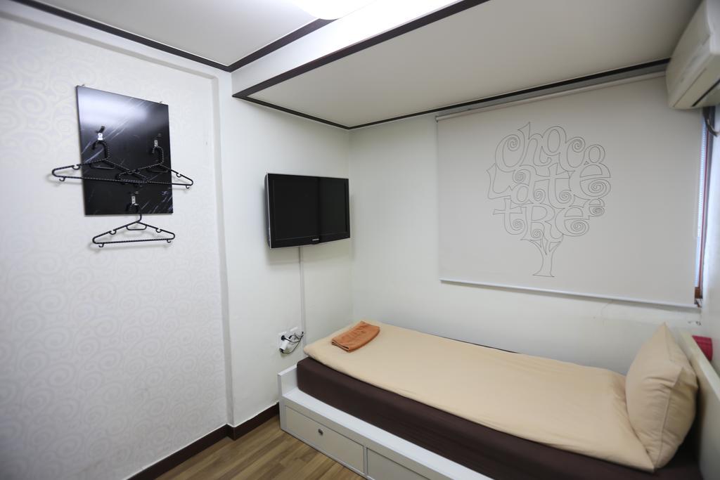 首爾 巧克力树青年旅馆酒店 外观 照片