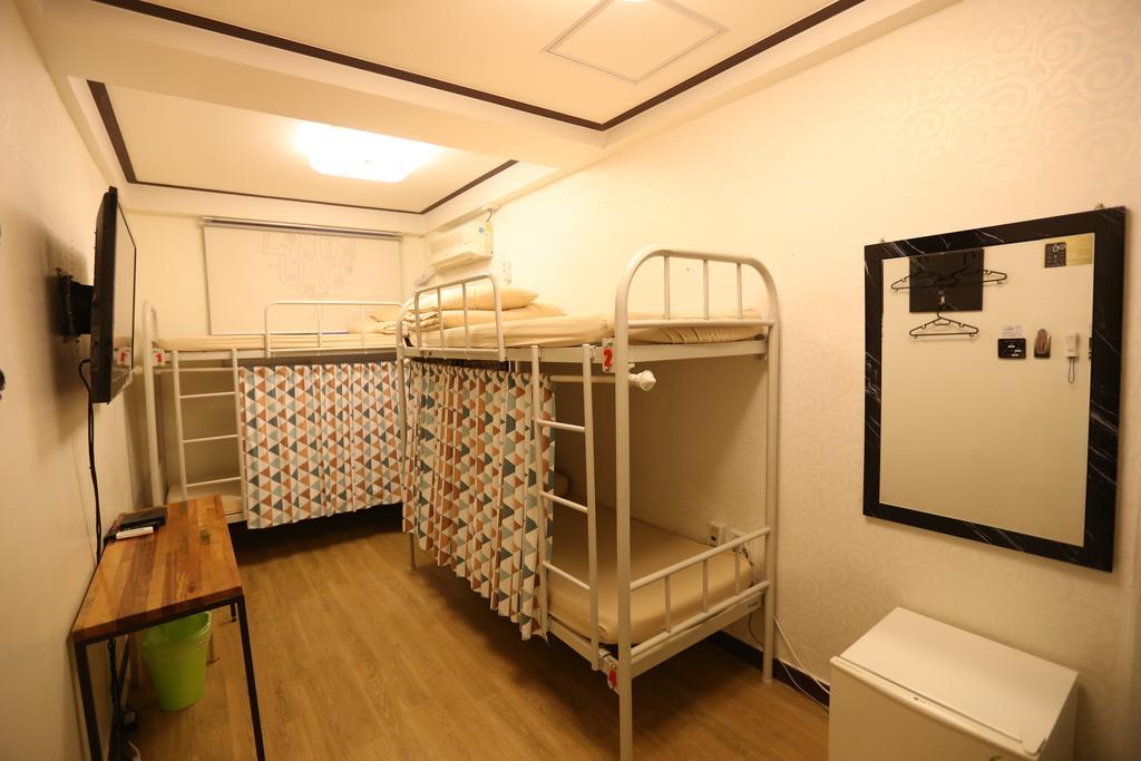 首爾 巧克力树青年旅馆酒店 外观 照片
